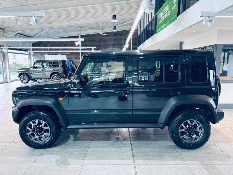 Used Suzuki Jimny for sale - 76296927: Photo 5