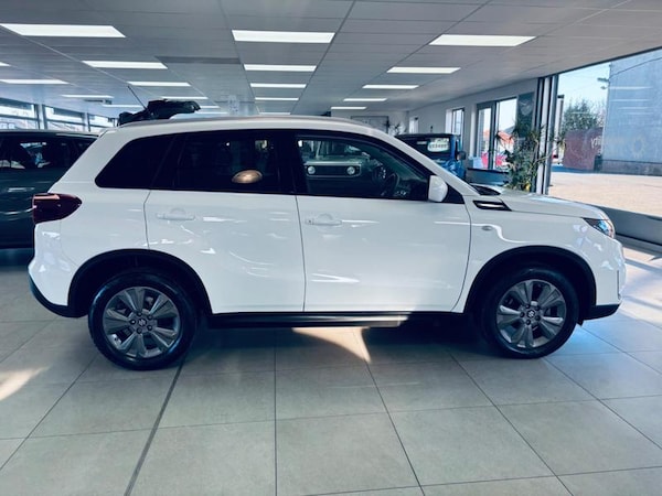 Used Suzuki Vitara 2023 for sale - 76296865: Photo 9