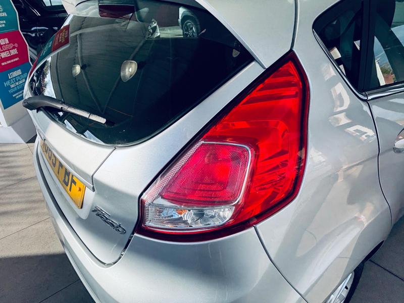 Used Ford Fiesta 2015 for sale - 76467851: Photo 21