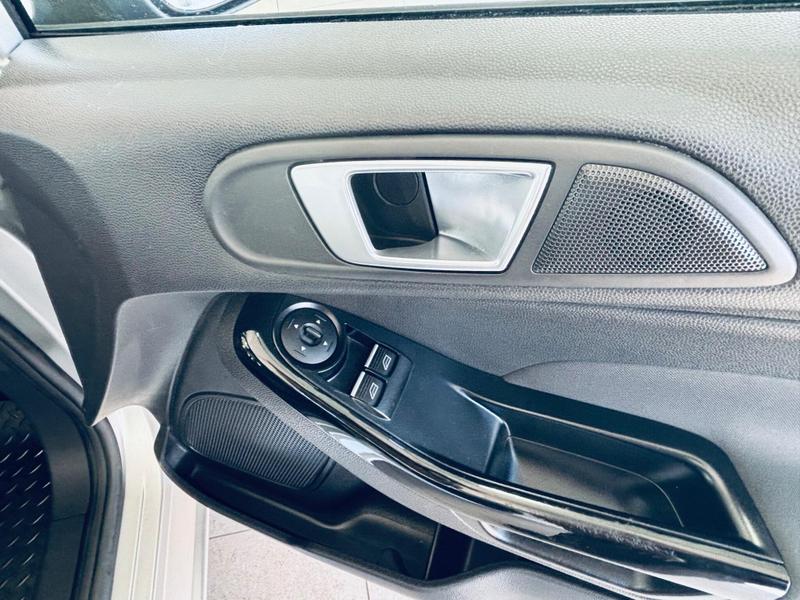 Used Ford Fiesta 2015 for sale - 76467851: Photo 28