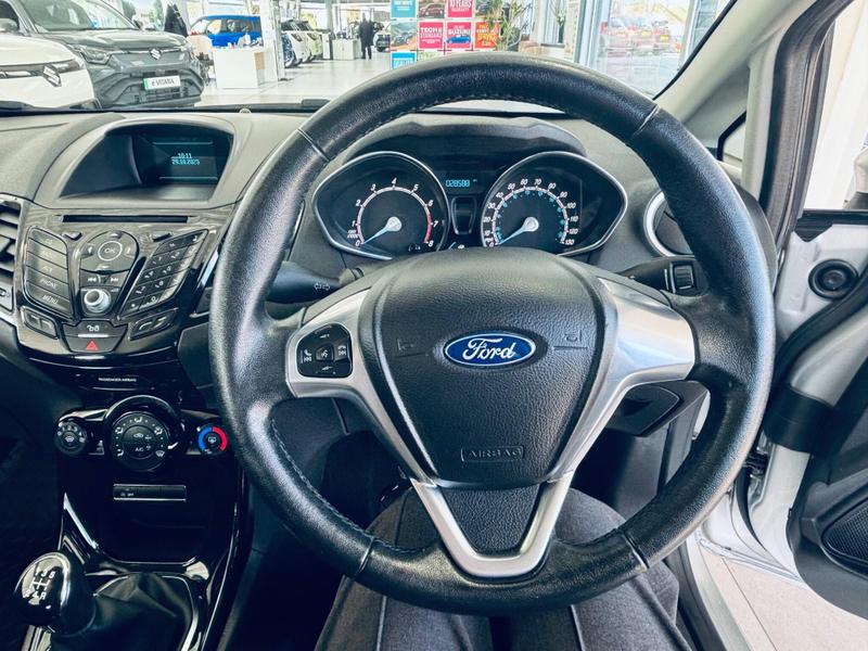 Used Ford Fiesta 2015 for sale - 76467851: Photo 33