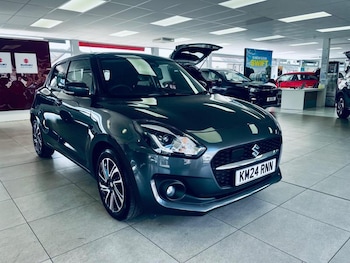 Used Suzuki Swift 2024 for sale - 76296902: Photo