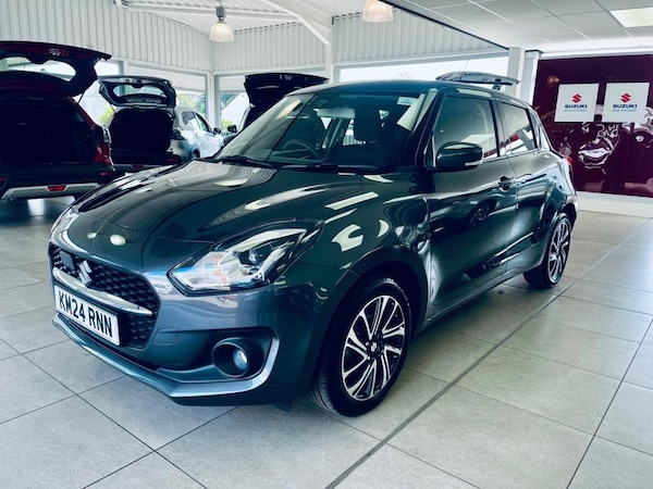 Used Suzuki Swift 2024 for sale - 76296902: Photo 4