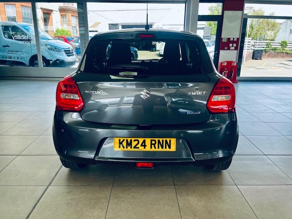 Used Suzuki Swift 2024 for sale - 76296902: Photo 7