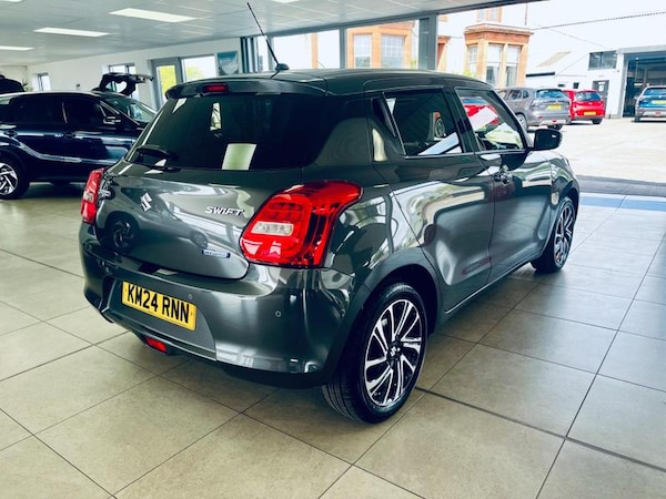 Used Suzuki Swift 2024 for sale - 76296902: Photo 9
