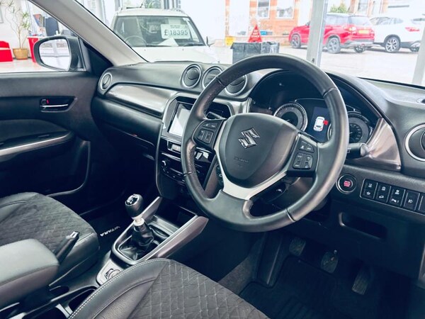 Used Suzuki Vitara 2023 for sale - 76296864: Photo 32