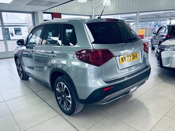 Used Suzuki Vitara 2023 for sale - 76296864: Photo 6