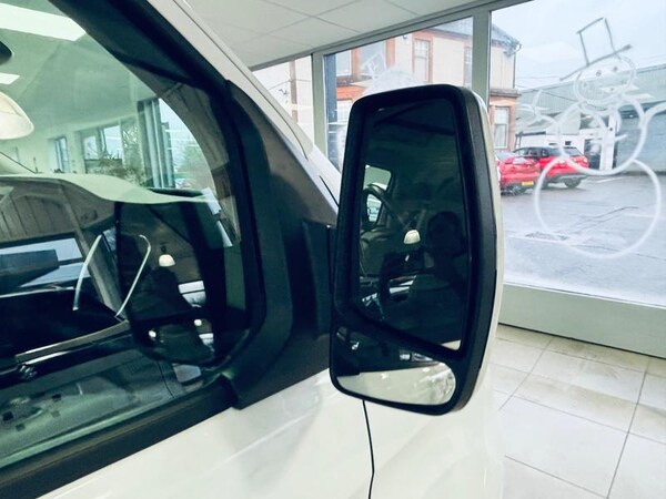 Used Ford Transit Custom 2020 for sale - 76296881: Photo 13