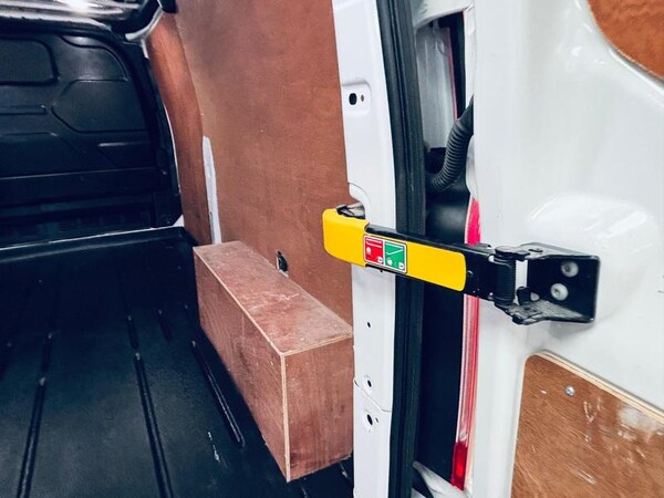 Used Ford Transit Custom 2020 for sale - 76296881: Photo 28