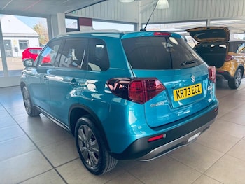Used Suzuki Vitara 2023 for sale - 76296880: Photo