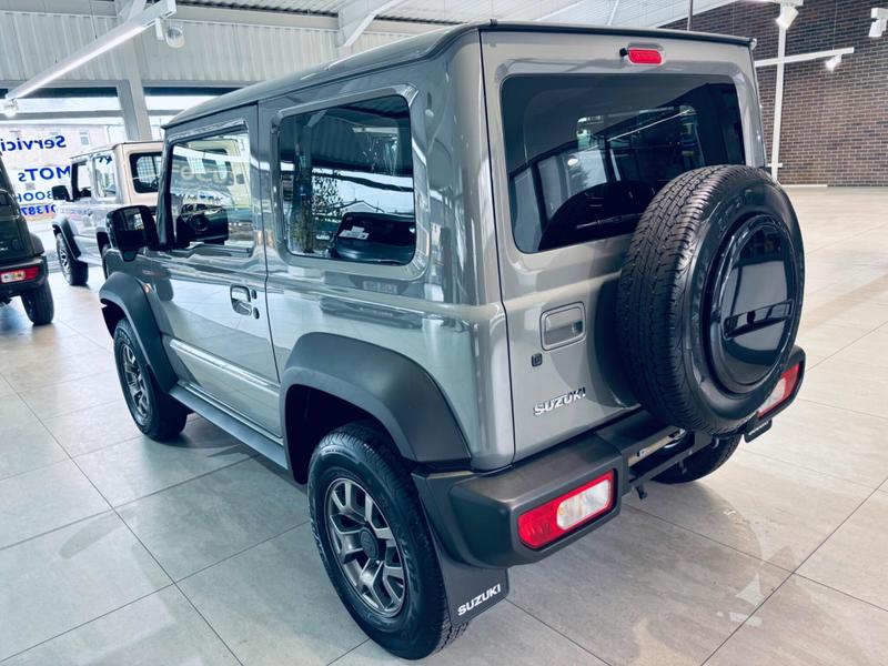 Used Suzuki Jimny for sale - 76296923: Photo 4