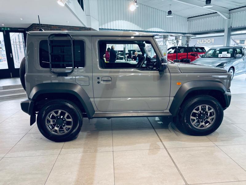Used Suzuki Jimny for sale - 76296923: Photo 7