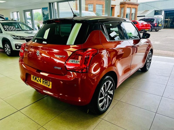 Used Suzuki Swift 2024 for sale - 76296888: Photo 10