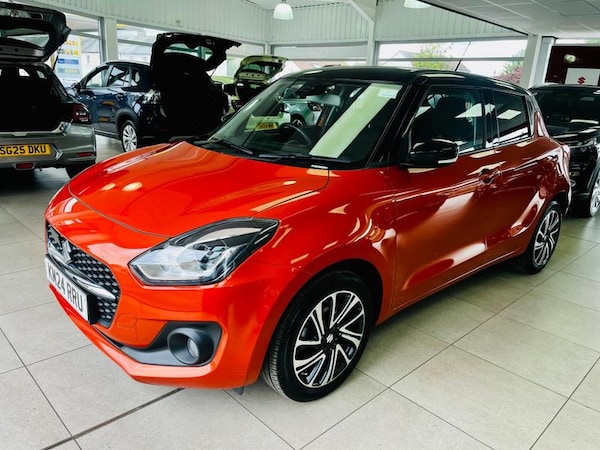 Used Suzuki Swift 2024 for sale - 76296888: Photo 3