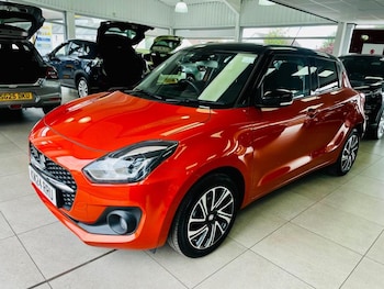 Used Suzuki Swift 2024 for sale - 76296888: Photo