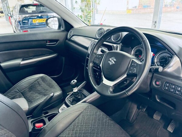 Used Suzuki Vitara 2023 for sale - 76296866: Photo 32