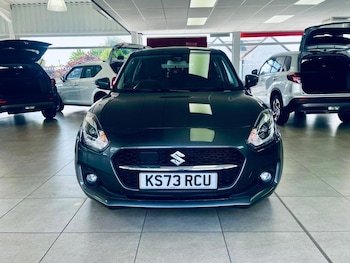 Used Suzuki Swift 2023 for sale - 76296892: Photo
