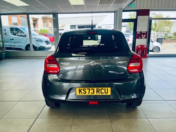 Used Suzuki Swift 2023 for sale - 76296892: Photo 7