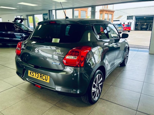Used Suzuki Swift 2023 for sale - 76296892: Photo 9