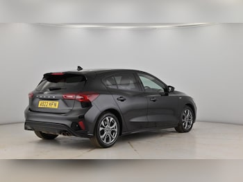Used Ford Focus 2022 for sale - 74878025: Photo