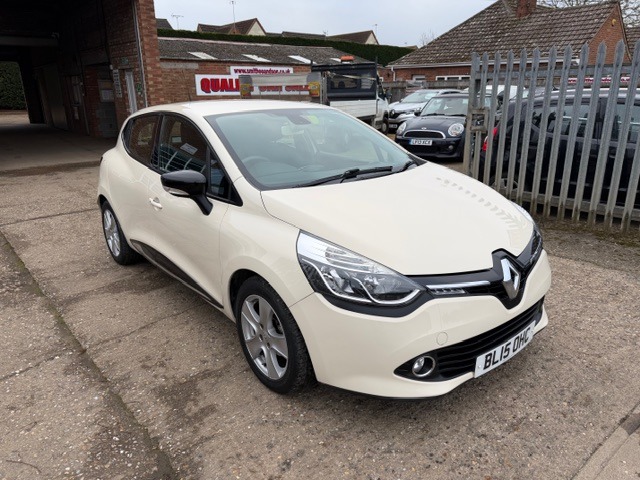 Used Renault Clio 2015 for sale - 78149511: Photo 4