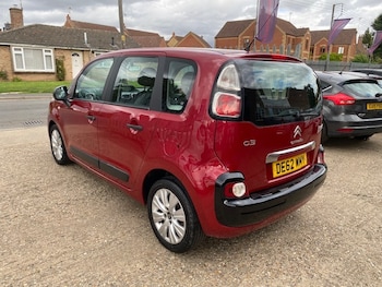 Used Citroen C3 Picasso 2013 for sale - 75943942: Photo