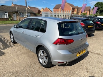 Used Volkswagen Golf 2016 for sale - 75535361: Photo