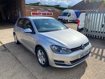 Used Volkswagen Golf 2016 for sale - 75535361: Photo