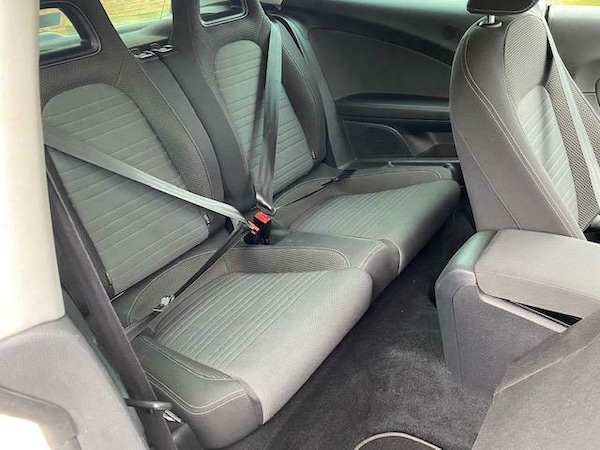 Used Volkswagen Scirocco 2011 for sale - 62567769: Photo 8