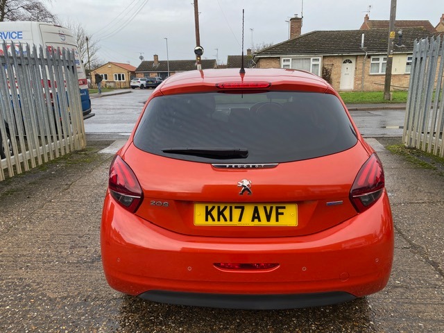 Used Peugeot 208 2017 for sale - 77472801: Photo 3