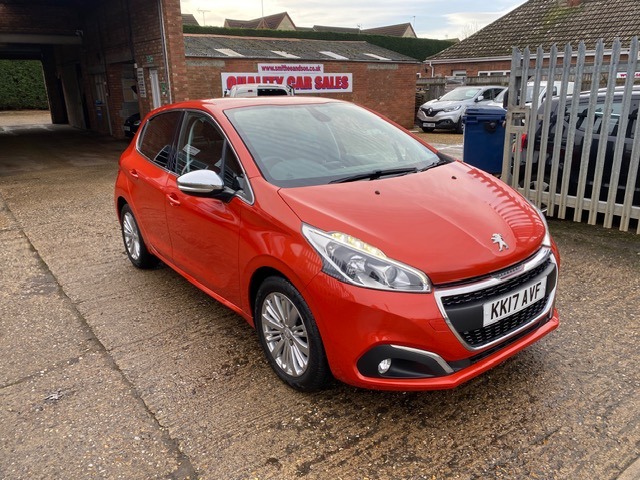 Used Peugeot 208 2017 for sale - 77472801: Photo 4