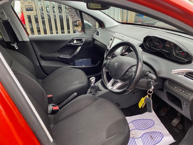 Used Peugeot 208 2017 for sale - 77472801: Photo 7