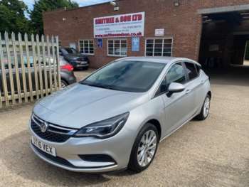 2016 (16) - 1.4i 16V Design 5dr