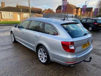 Used Skoda Superb 2014 for sale - 73076456: Photo