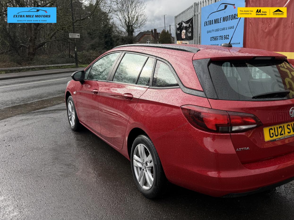 Used Vauxhall Astra 2021 for sale - 77462046: Photo 2