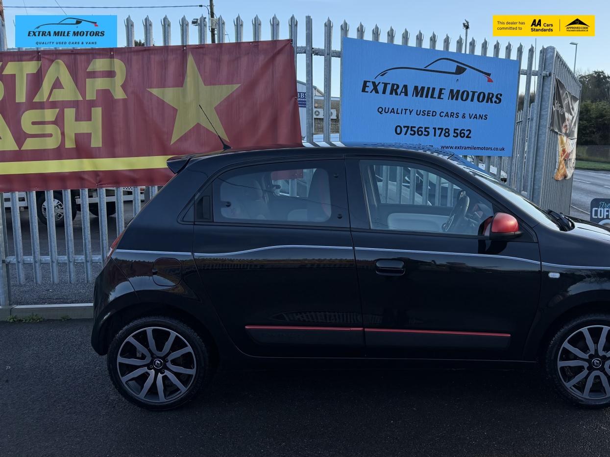 Used Renault Twingo 2015 for sale - 77225345: Photo 2
