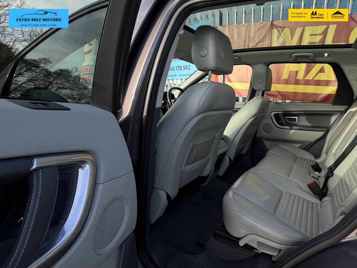 Used Land Rover Discovery Sport 2017 for sale - 77381178: Photo 11