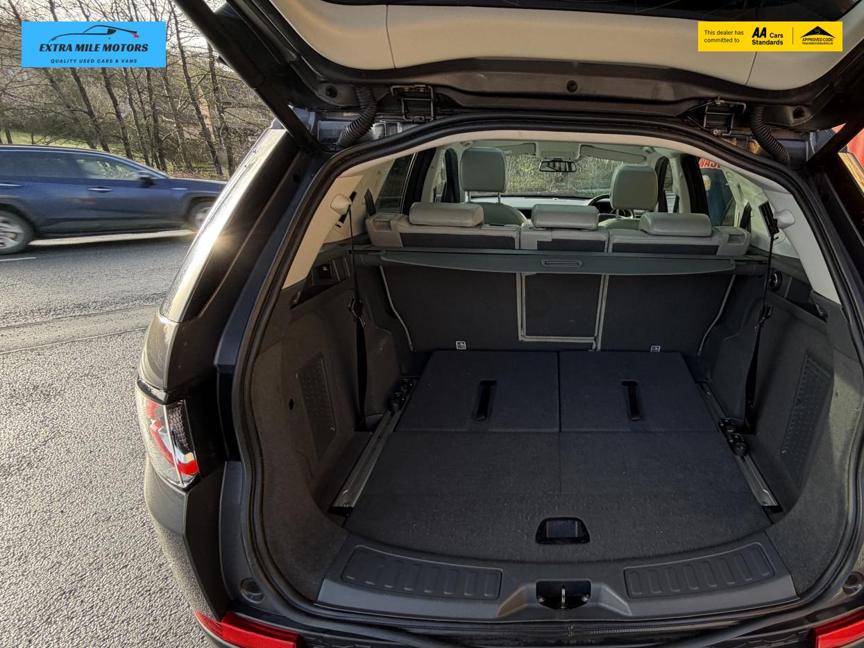 Used Land Rover Discovery Sport 2017 for sale - 77381178: Photo 12