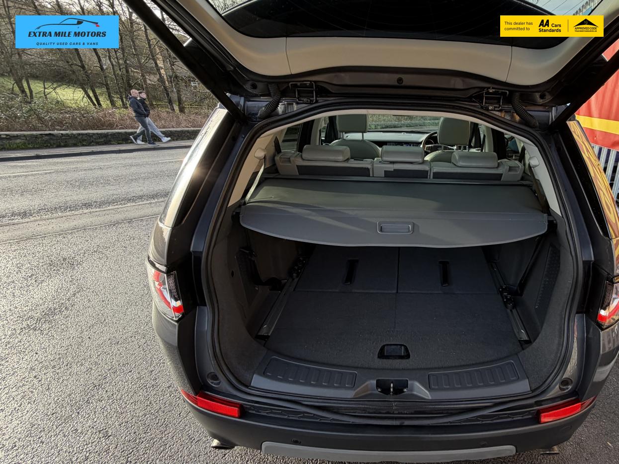 Used Land Rover Discovery Sport 2017 for sale - 77381178: Photo 14