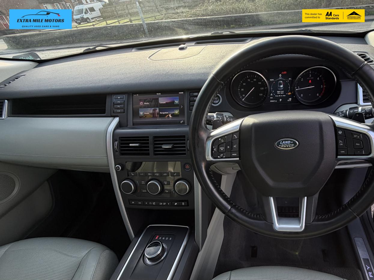 Used Land Rover Discovery Sport 2017 for sale - 77381178: Photo 23