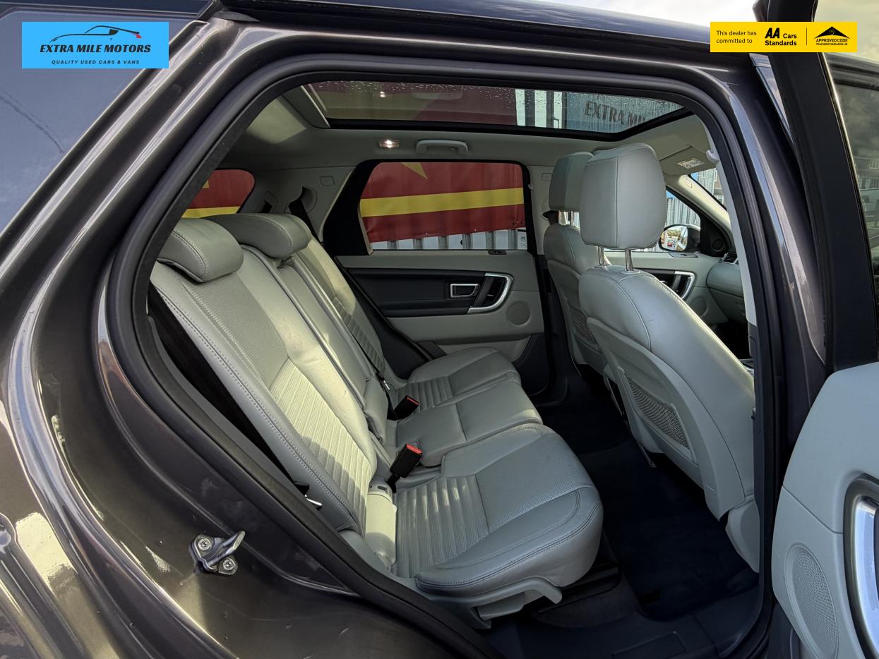 Used Land Rover Discovery Sport 2017 for sale - 77381178: Photo 30