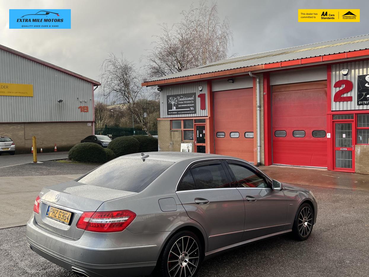 Used Mercedes-Benz E Class 2012 for sale - 77619387: Photo 7