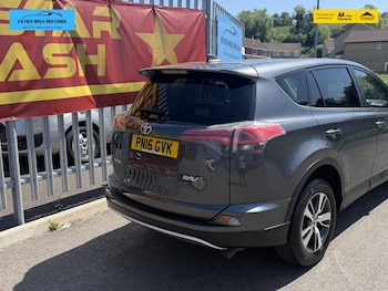 Used Toyota RAV4 2016 for sale - 79220042: Photo