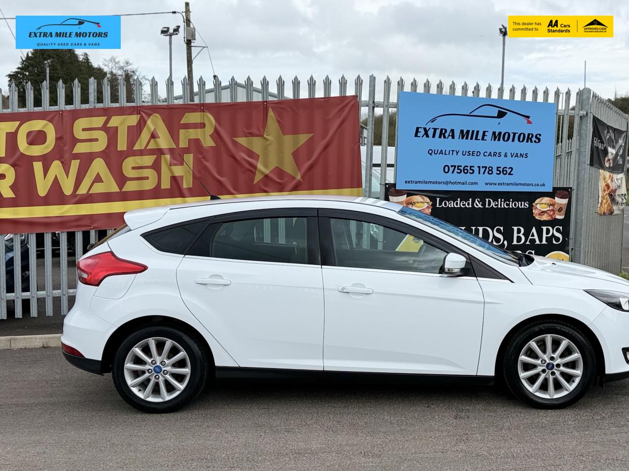 Used Ford Focus 2016 for sale - 78180410: Photo 2