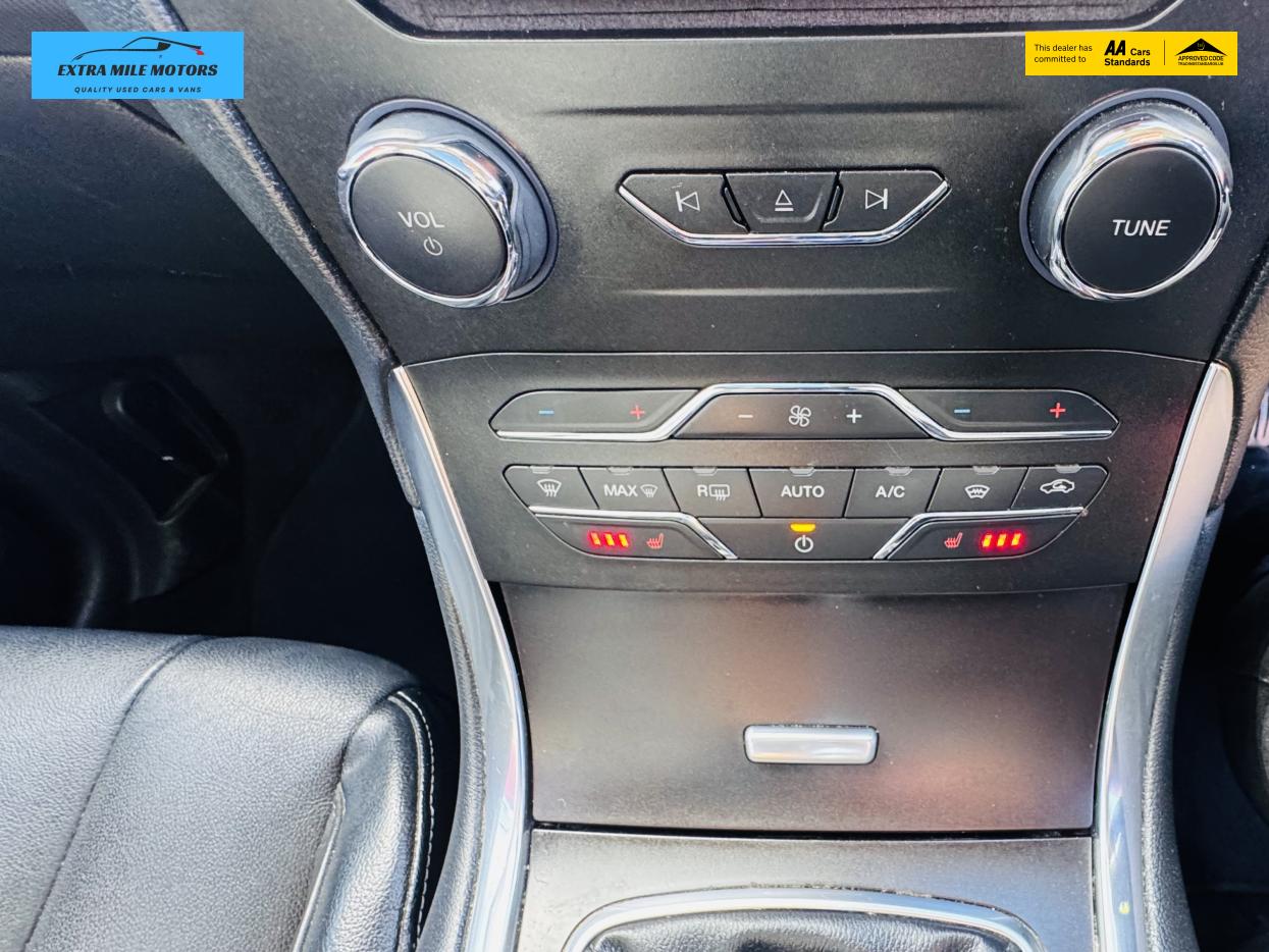 Used Ford S-Max 2015 for sale - 76519542: Photo 12