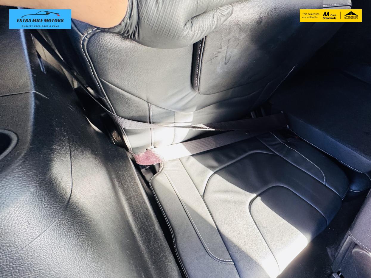 Used Ford S-Max 2015 for sale - 76519542: Photo 19