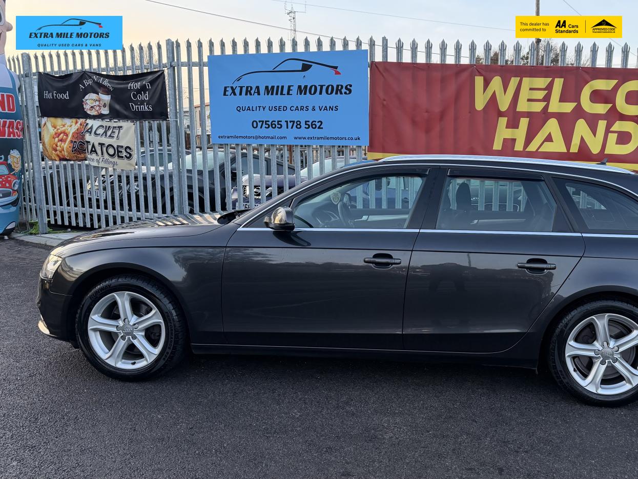 Used Audi A4 Avant 2015 for sale - 77162453: Photo 2