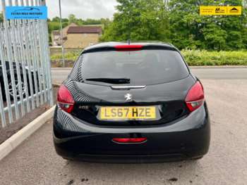 Used Peugeot 208 2017 for sale - 74911943: Photo