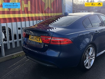Used Jaguar XE 2016 for sale - 77381179: Photo