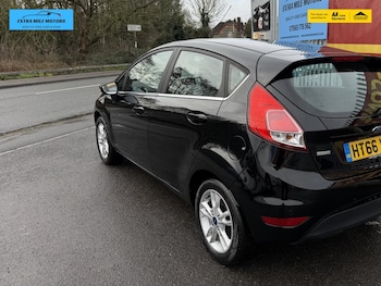 Used Ford Fiesta 2017 for sale - 77339627: Photo